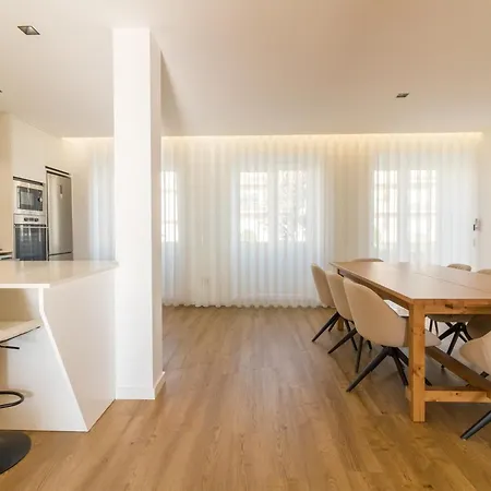 בית נופש Solar Dos Arcos • Luxury Rural Retreat & Heated Po *