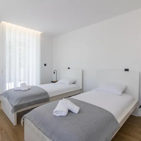 Solar Dos Arcos • Luxury Rural Retreat & Heated Po * Macieira da Lixa