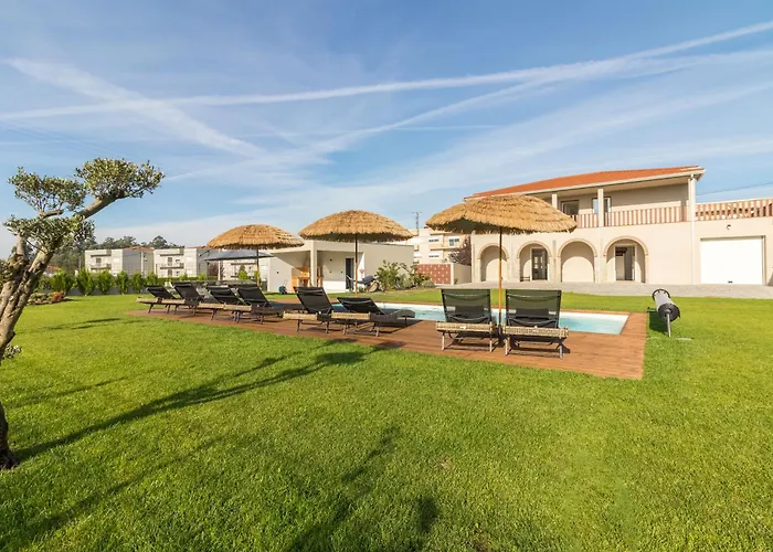 Solar Dos Arcos • Luxury Rural Retreat & Heated Po Macieira da Lixa