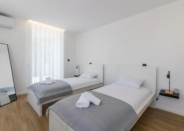 Solar Dos Arcos • Luxury Rural Retreat & Heated Po * Macieira da Lixa